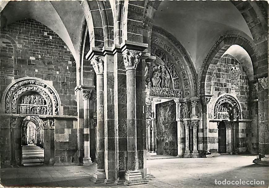 Cartoline: Francia - 89 - V&eacute;zelay - Eglise Abbatiale Sainte-Madeleine - Le Narthex - CPSM grand format - Carte