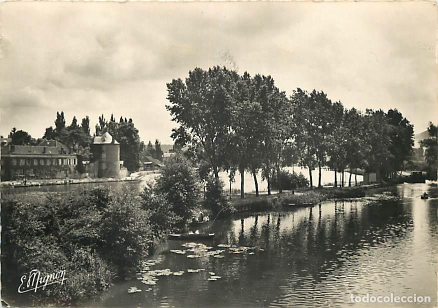 Postales: Francia - 89 - Villeneuve sur Yonne - &icirc;le d'Amour et Tour Bonneville - CPSM grand format - CPM - Voi
