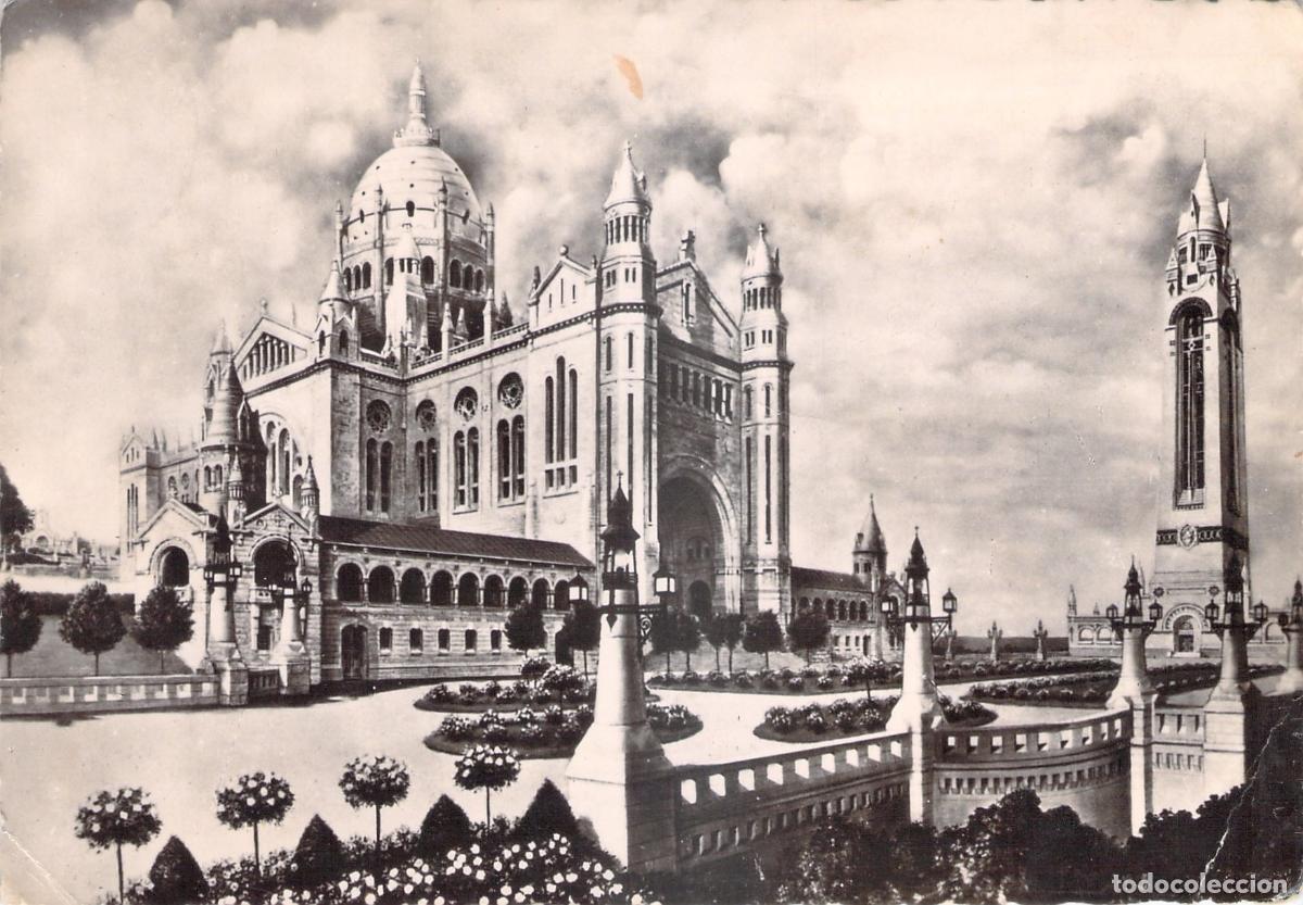 Postcards: Postal Bas&iacute;lica de Lisieux, Panorama General, Fotograf&iacute;a Real, Francia