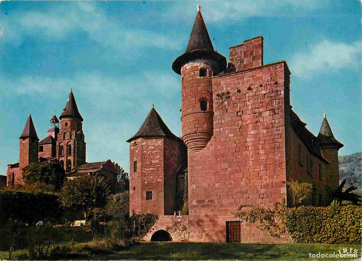 Postales: Francia - 19 - Collonges la Rouge - Tours de l'Eglise et ch&acirc;teau de Vassignac - CPM - Voir Scans Rec