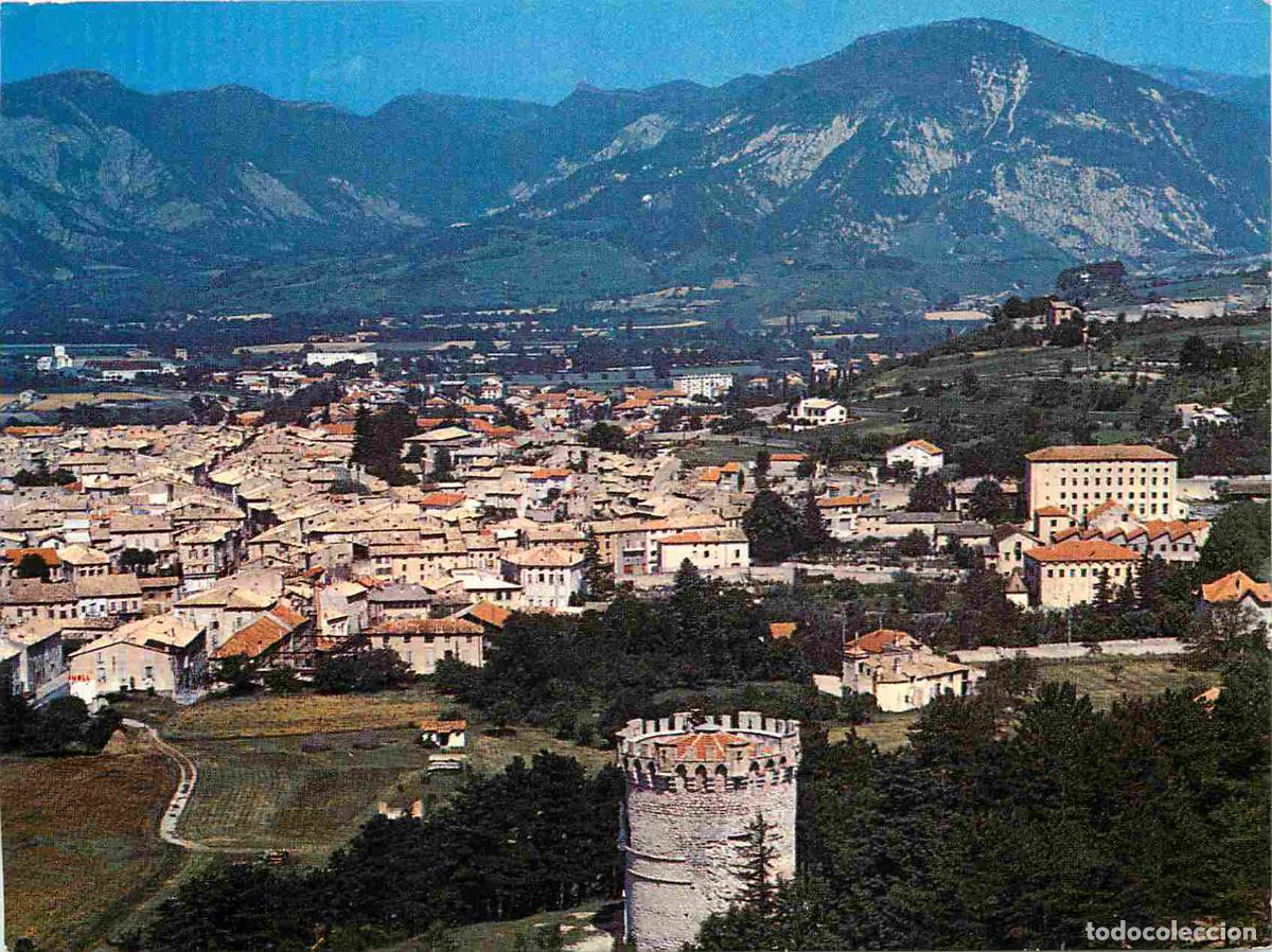 Postales: Francia - 26 - Die - La Tour de Purgnon et la Ville dans leur cadre de montagnes - CPM - Voir Scans