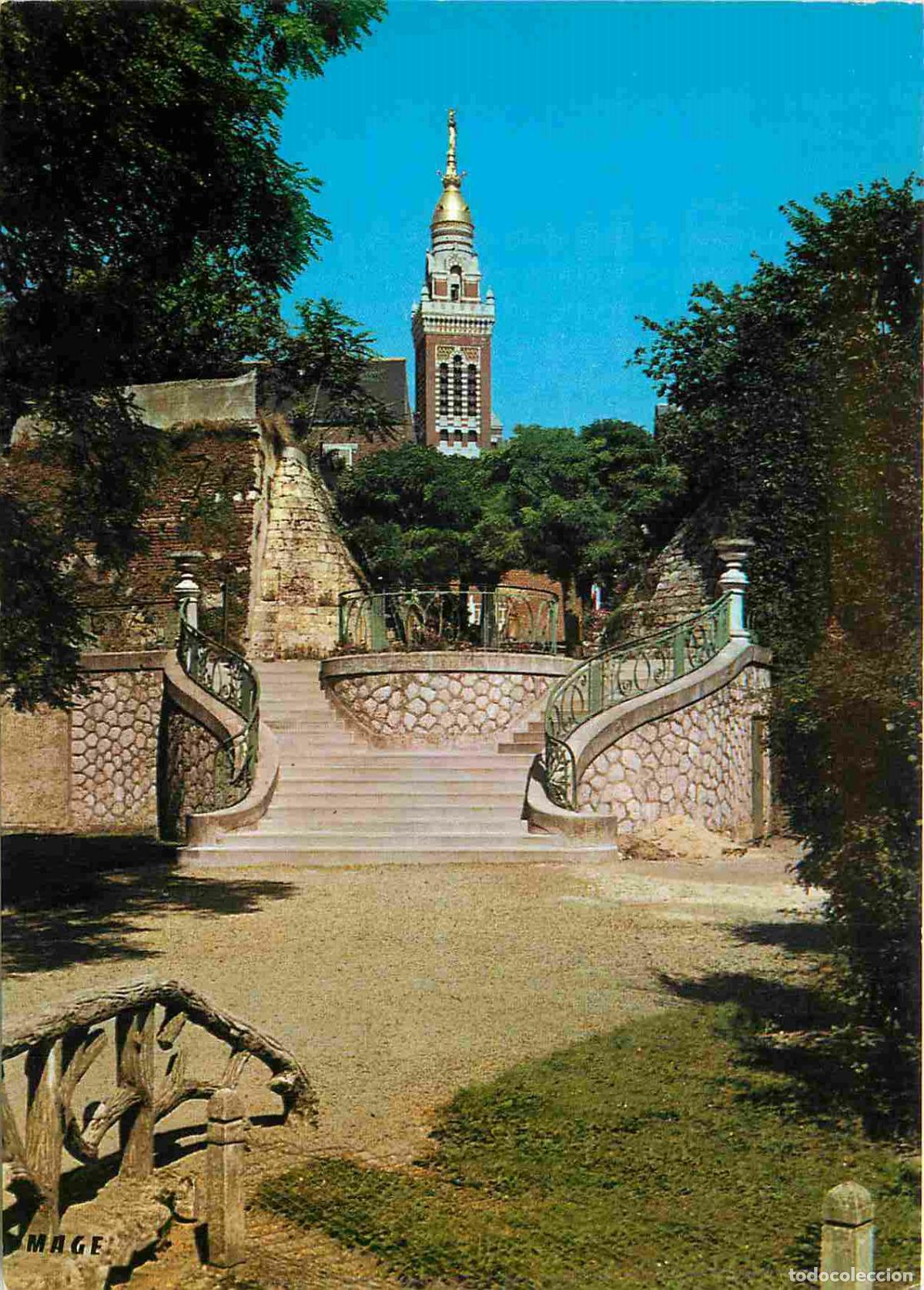 Postkarten: Francia - 80 - Albert - Les Escaliers du Jardin Public - CPM - Voir Scans Recto-Verso
