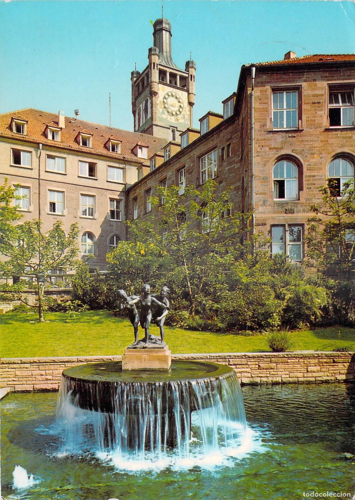 Postkarten: Postal Pforzheim, Alemania: Fuente Dreitalerbrunnen y Torre del Reloj