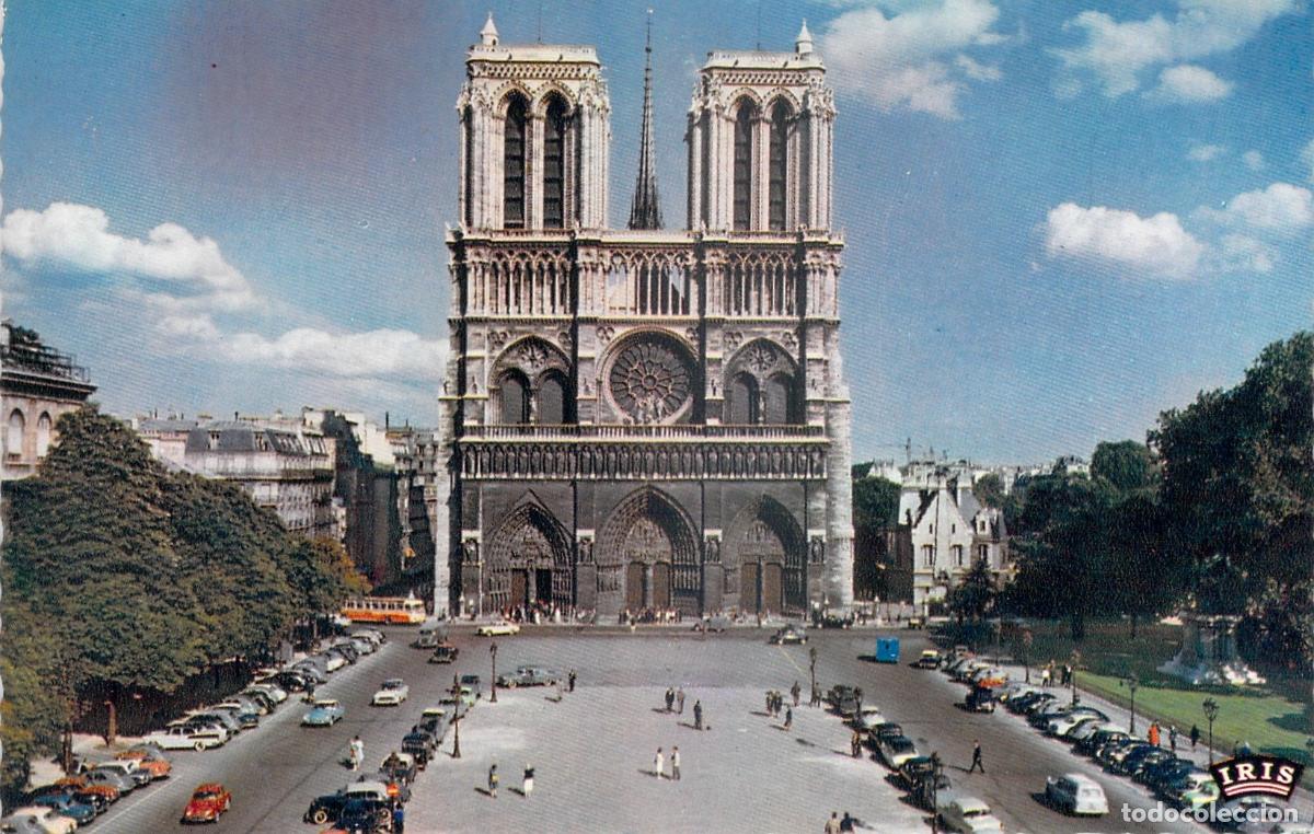 Postkarten: Postal Par&iacute;s Catedral Notre Dame Place du Parvis Arquitectura Francia