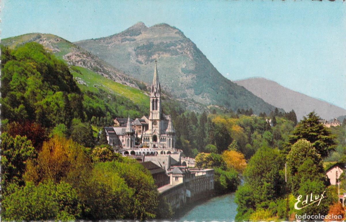 Postcards: Postal LOURDES, Francia - Bas&iacute;lica y R&iacute;o Gave - Vista Panor&aacute;mica de los Pirineos