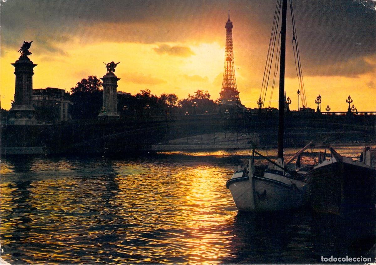 Postkarten: Postal Par&iacute;s Crep&uacute;sculo sobre el R&iacute;o Sena y la Torre Eiffel Color