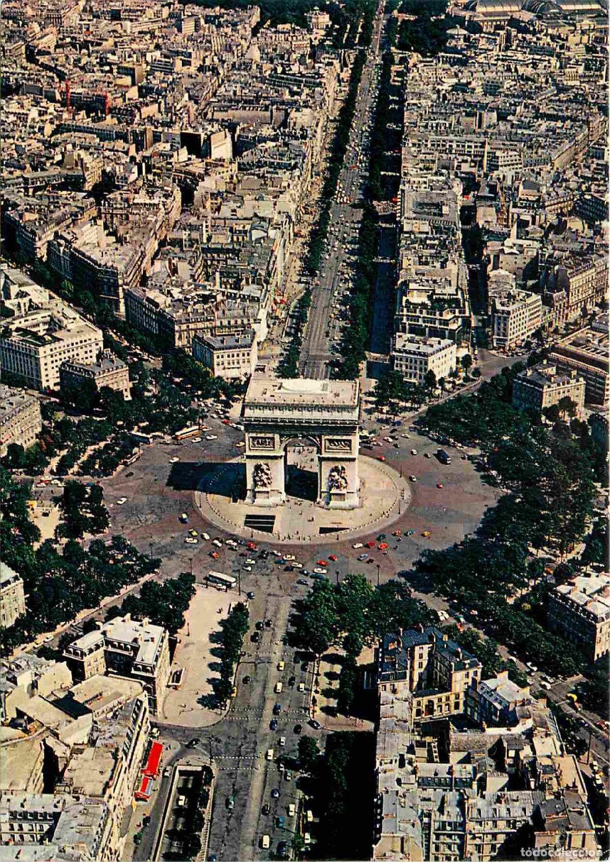 Postales: France - Carte Postale - 75 - Paris - Avenue des Champs Elys&eacute;ees - Arc de Triomphe - Vue a&eacute;rienne -