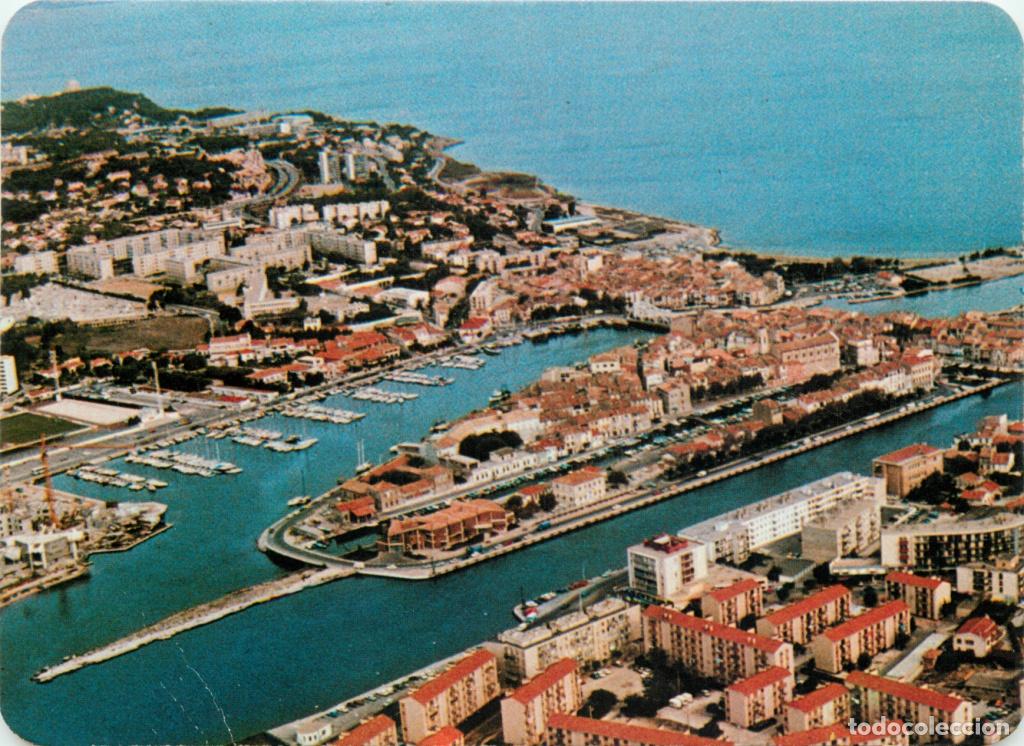 Postais: France - Carte Postale - 13 - Martigues - Vue G&eacute;n&eacute;rale a&eacute;rienne - Au centre la vieille ville - CPM -