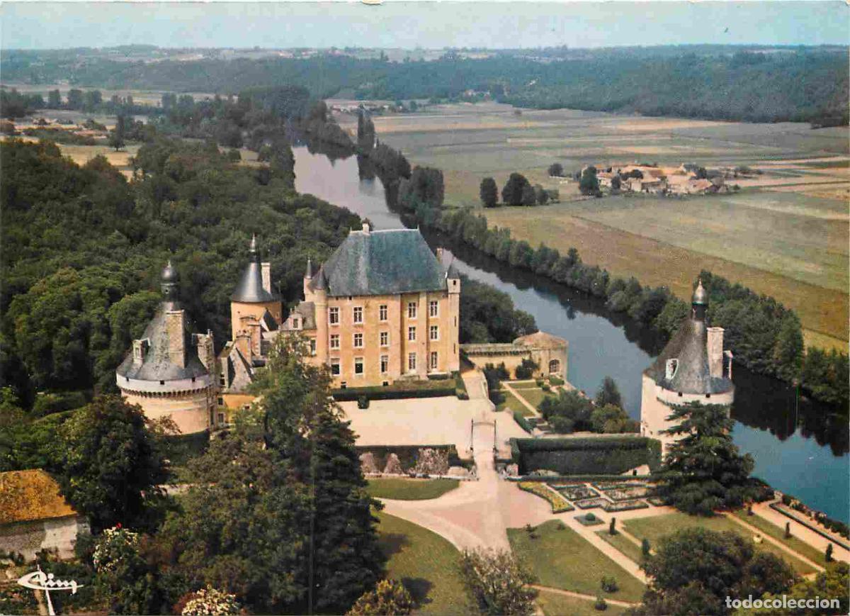 Postkarten: France - Carte Postale - 86 - Bonnes - Ch&acirc;teau de Touffou - Vue a&eacute;rienne - CPM - Voir Scans Recto-Ve