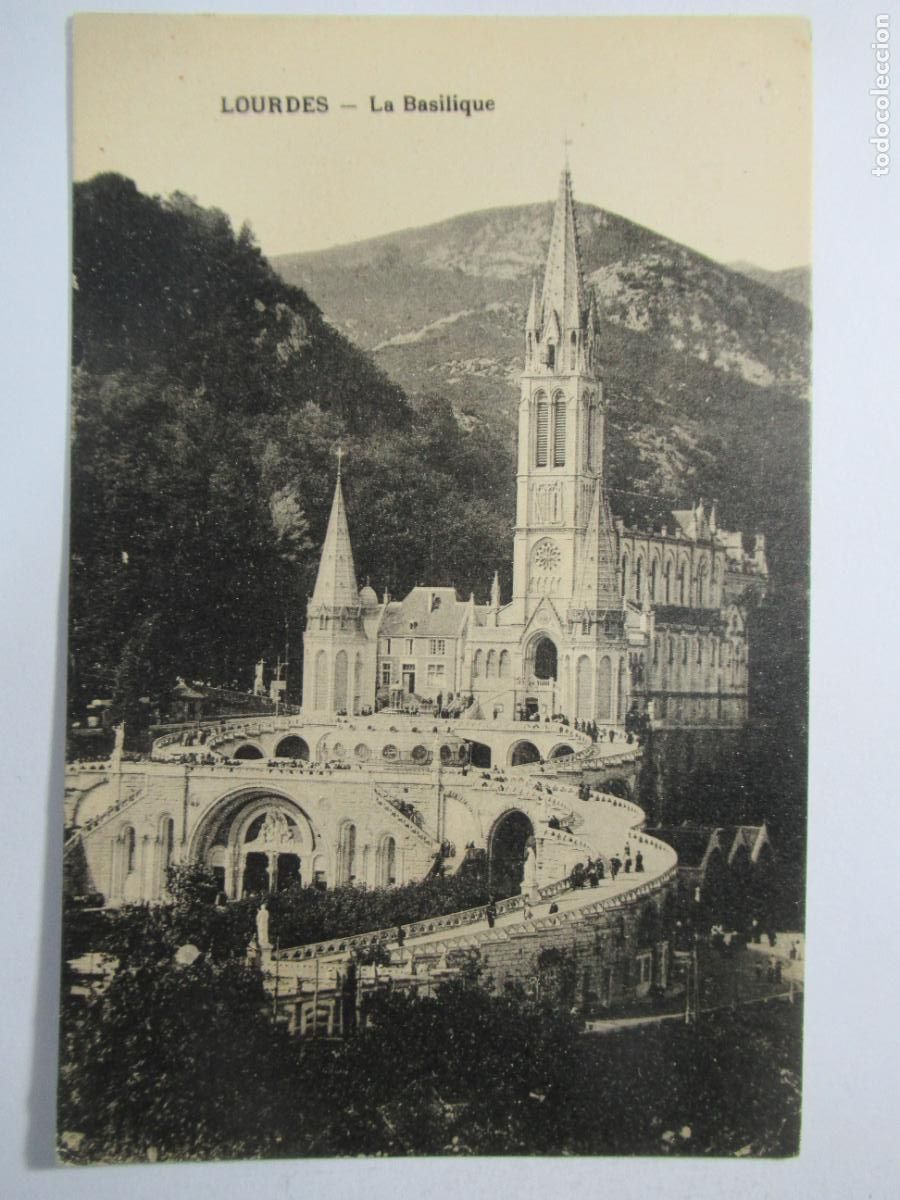 Postales: Lourdes - La Basilique - S/C