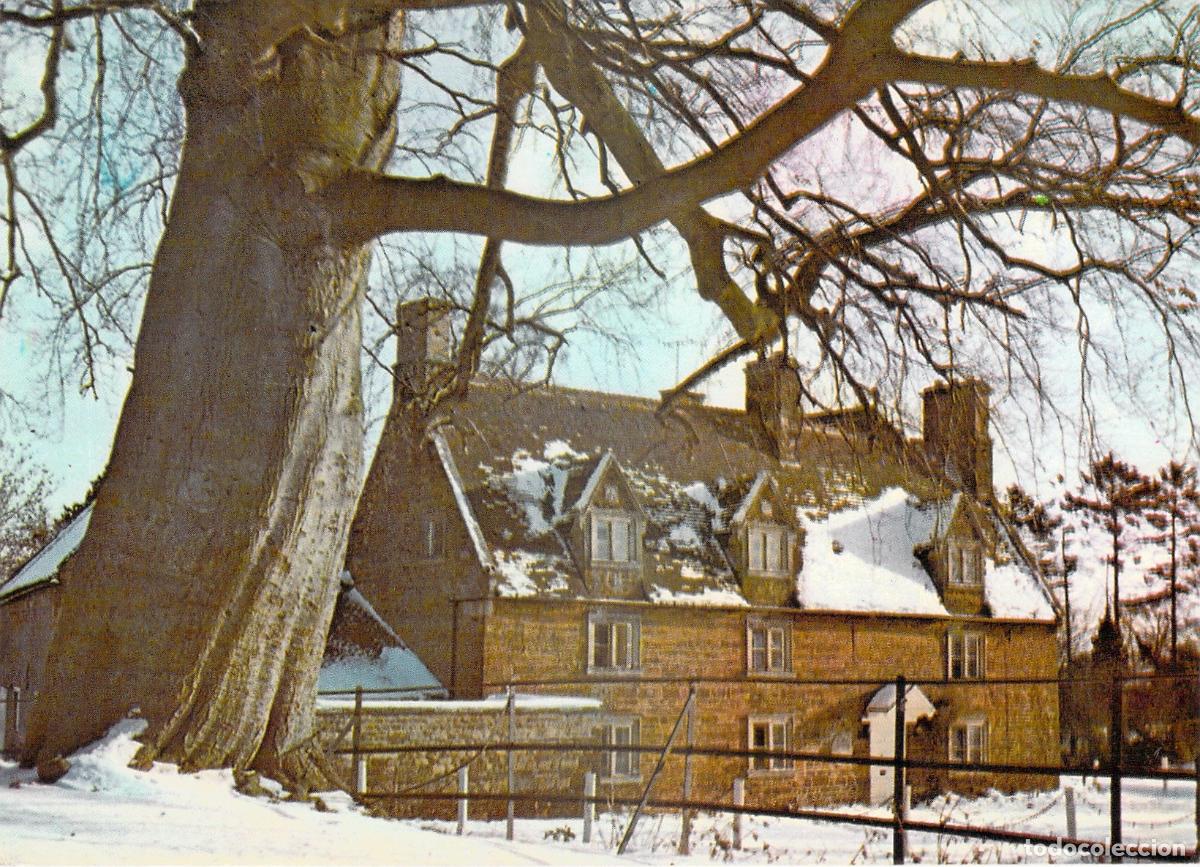 Postcards: Postal de Casa de Piedra en Paisaje Invernal con Nieve