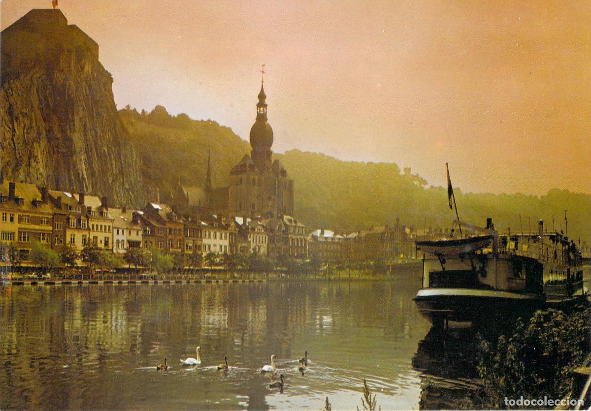 Postales: Postal de Dinant: Ciudadela, Colegiata de Notre-Dame y R&iacute;o Mosa