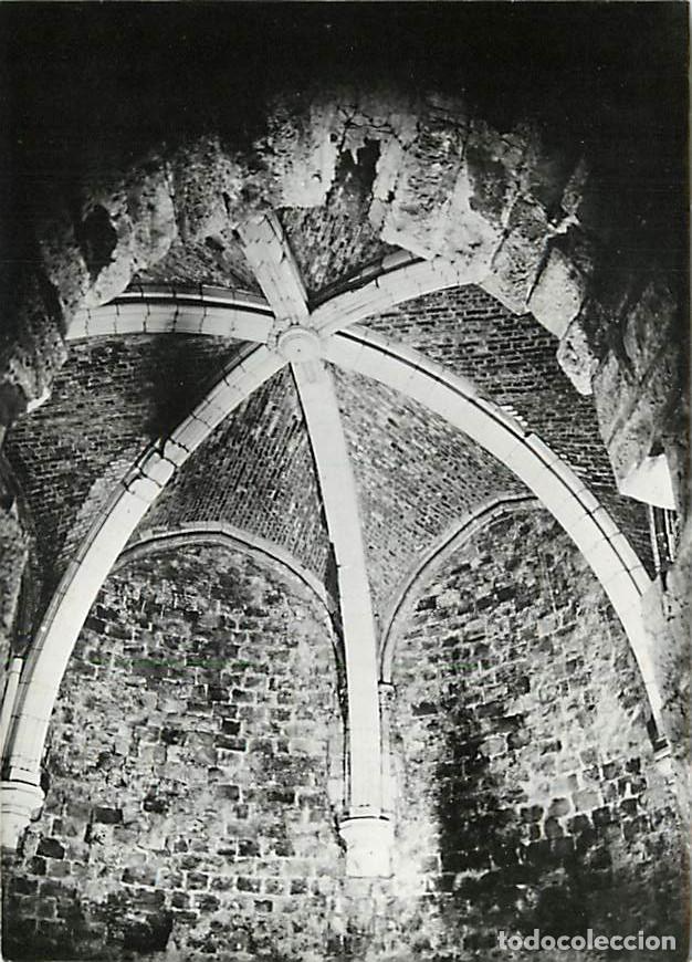 Cartoline: Francia - Carte Postale - 02 - Guise - Le Ch&acirc;teau - Int&eacute;rieur du Donjon - CPSM grand format - Voir S