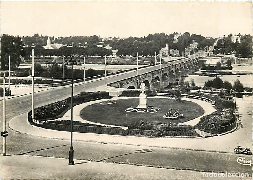 Postkarten: Francia - Carte Postale - 37 - Tours - La Place Analole-France - Le Pont de Pierre - Motos - Carte d