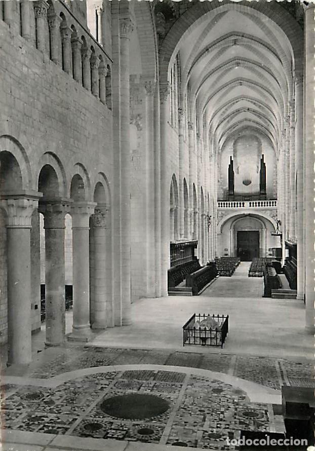 Postkarten: Francia - Carte Postale - 45 - Saint Benoit sur Loire - int&eacute;rieur de la Basilique - Mosa&iuml;que et nef