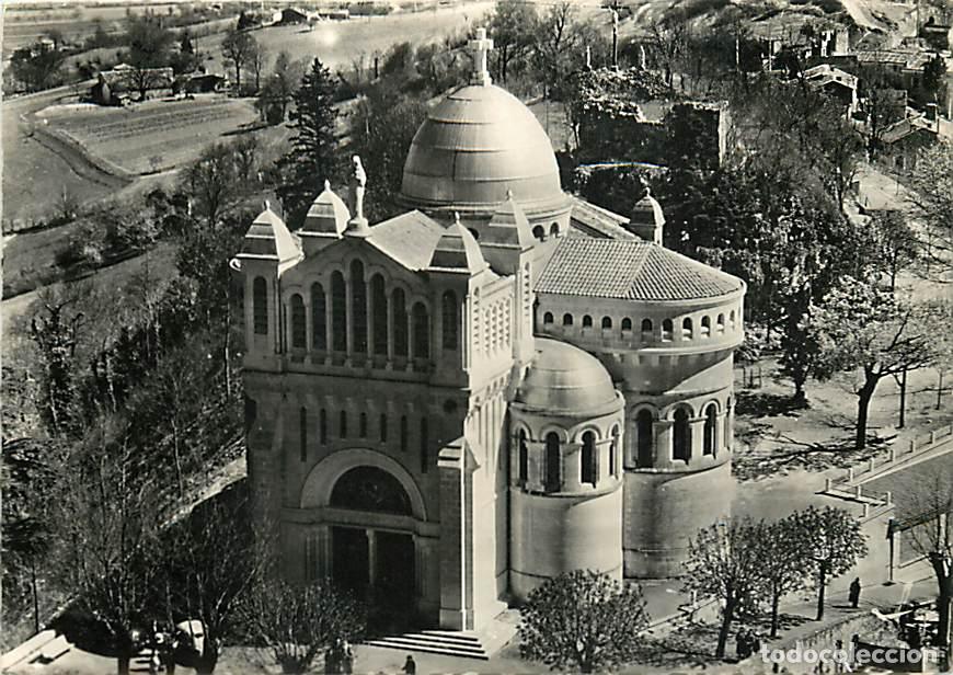 Postcards: Francia - Carte Postale - 47 - Penne d'Agenais - Eglise Notre Dame de Peyragude - Vue a&eacute;rienne - En