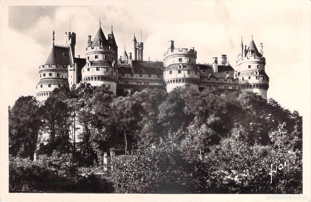 Postcards: Postal del Castillo de Pierrefonds Francia Lado Este