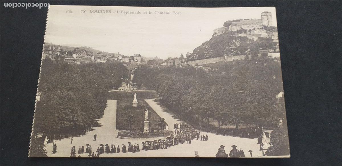 Postales: FRANCIA-V51-LOURDES-140X90mm.-NO ESCRITA-LA EXPLANADA ET LE CHATEAU FORT...