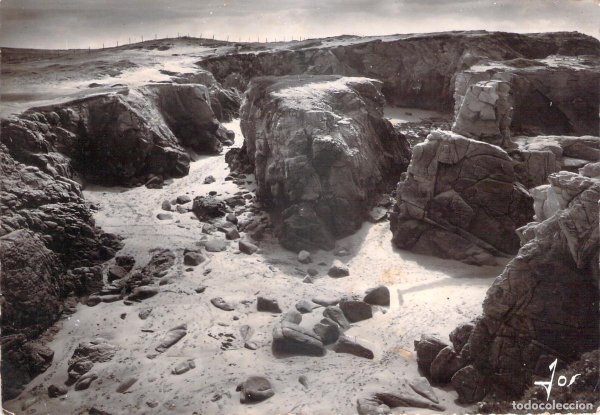 Postcards: Postal de la Costa Salvaje de Quiberon, Breta&ntilde;a, Francia