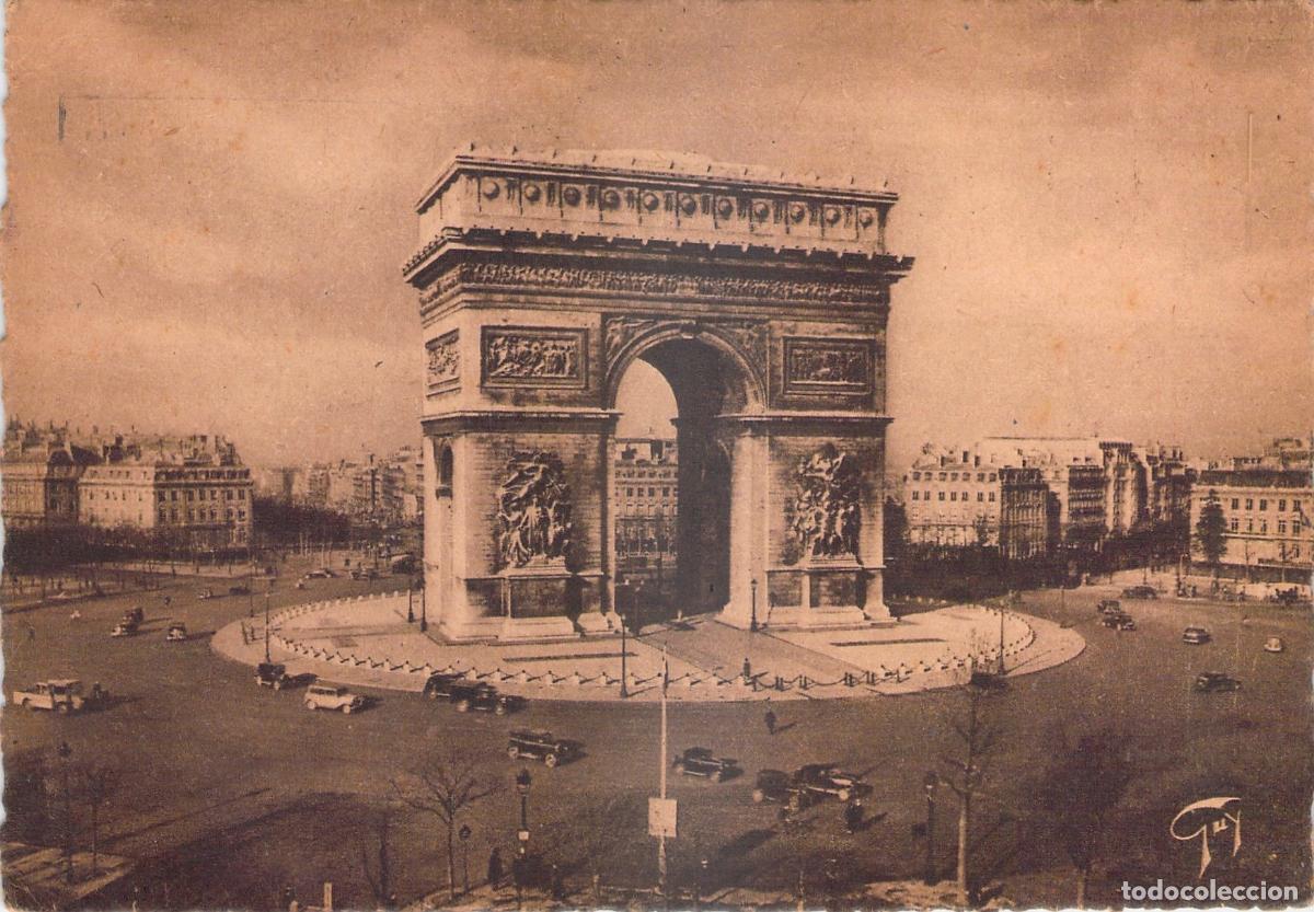 Postcards: Postal del Arco del Triunfo y Plaza de la Estrella en Par&iacute;s