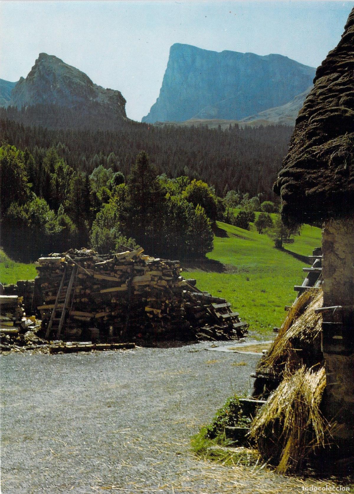 Postales: Postal de Le D&eacute;voluy y el Pic de Bure, Hautes-Alpes, Francia