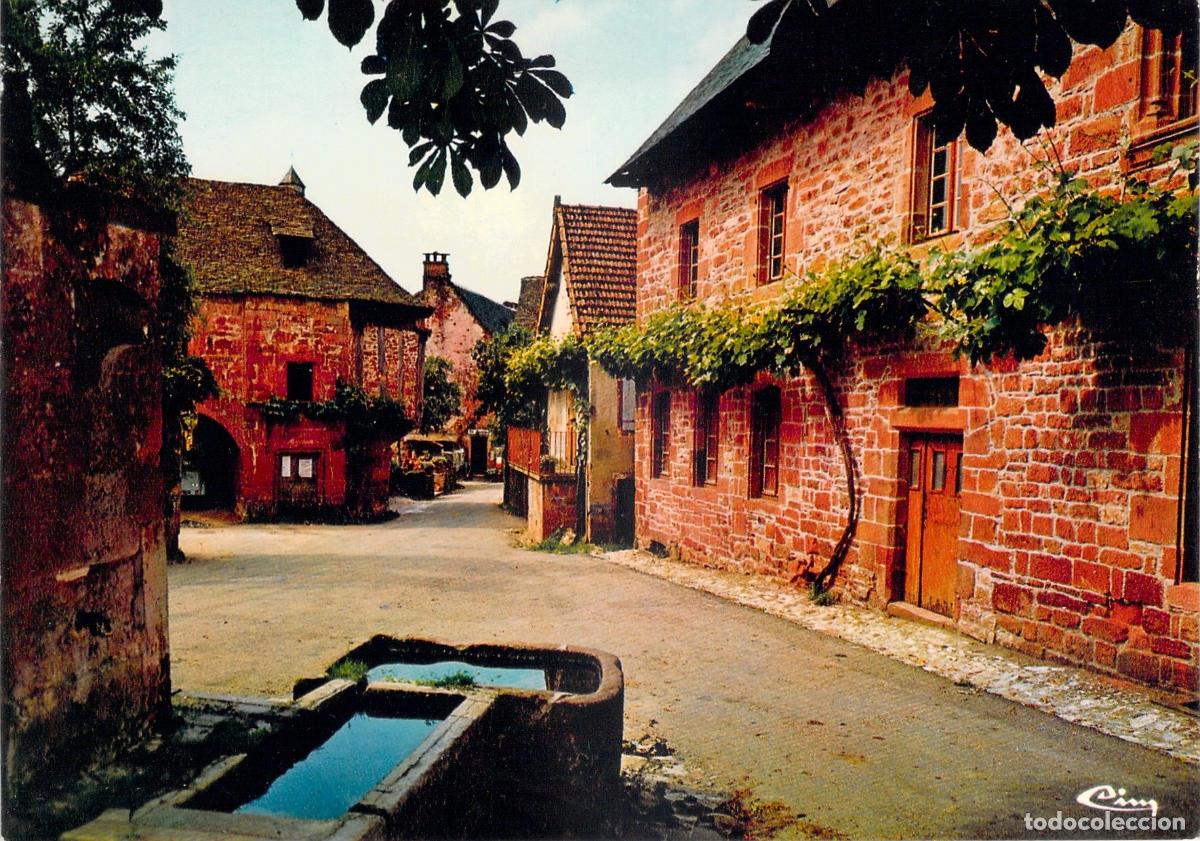 Cartes Postales: Postal de Collonges-la-Rouge: Viejo Abrevadero y Escuela Artesanal