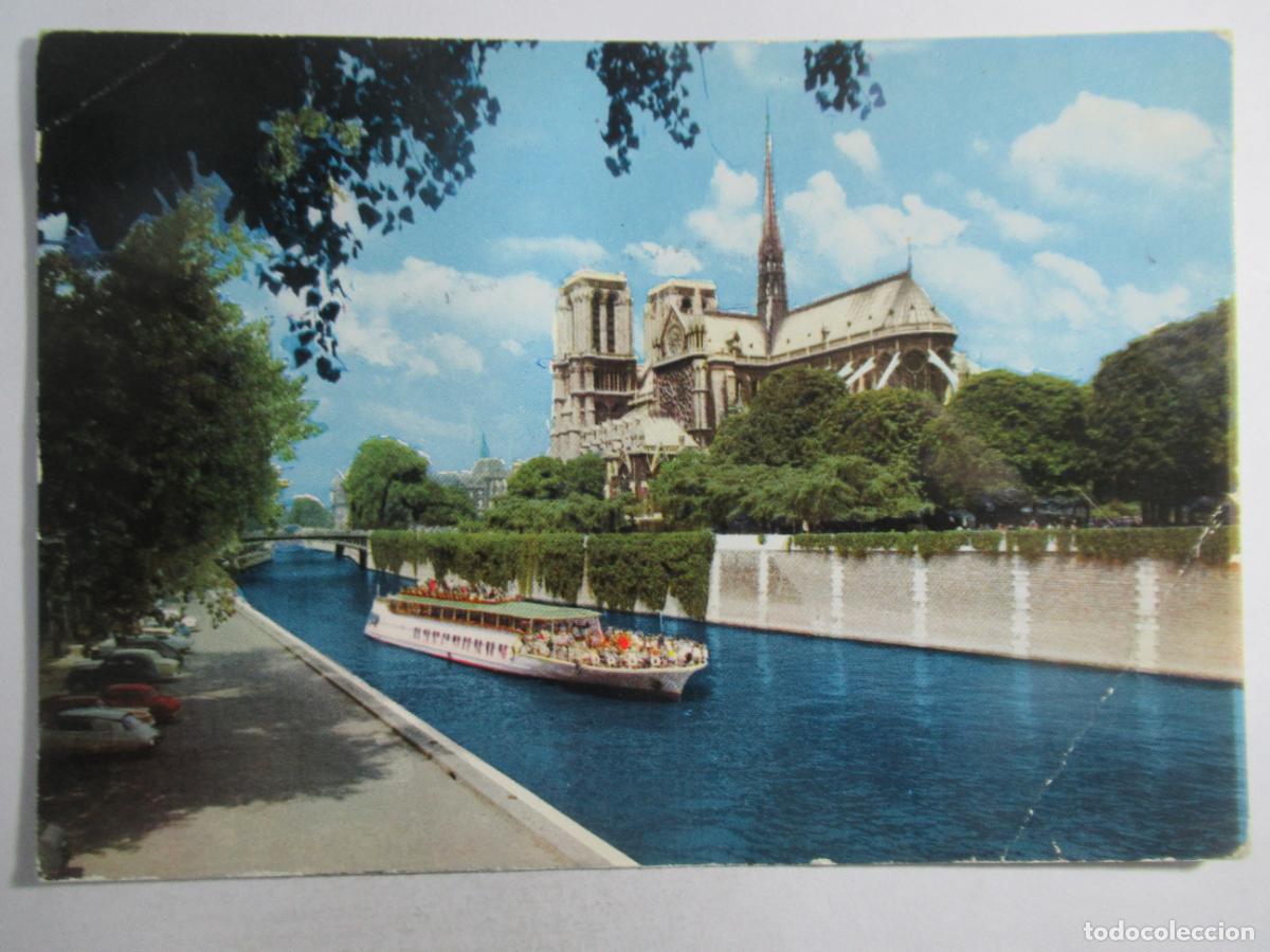 Postales: Par&iacute;s - Notre Dame de Paris et le Bateau Mouche Parisien - Escrita
