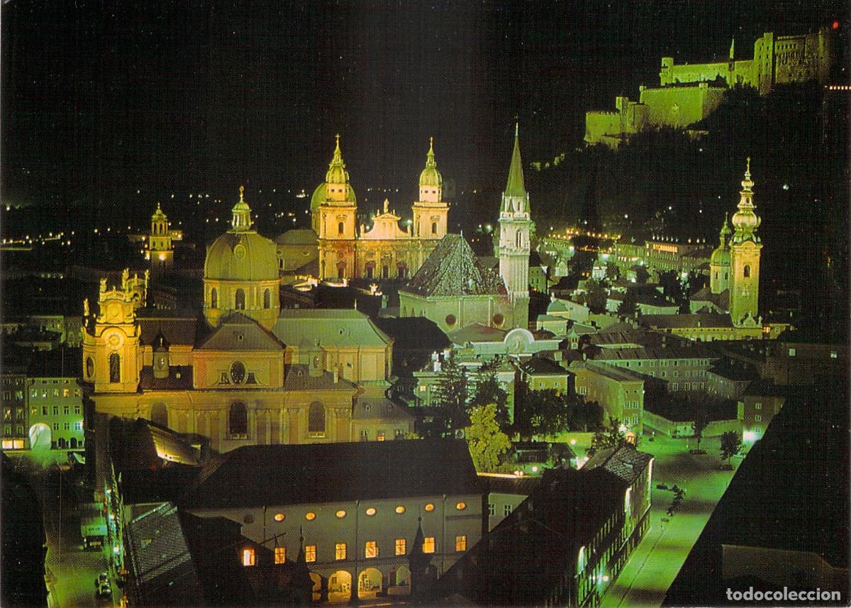 Postales: Postal de Salzburgo: Casco Antiguo y Fortaleza Iluminados de Noche