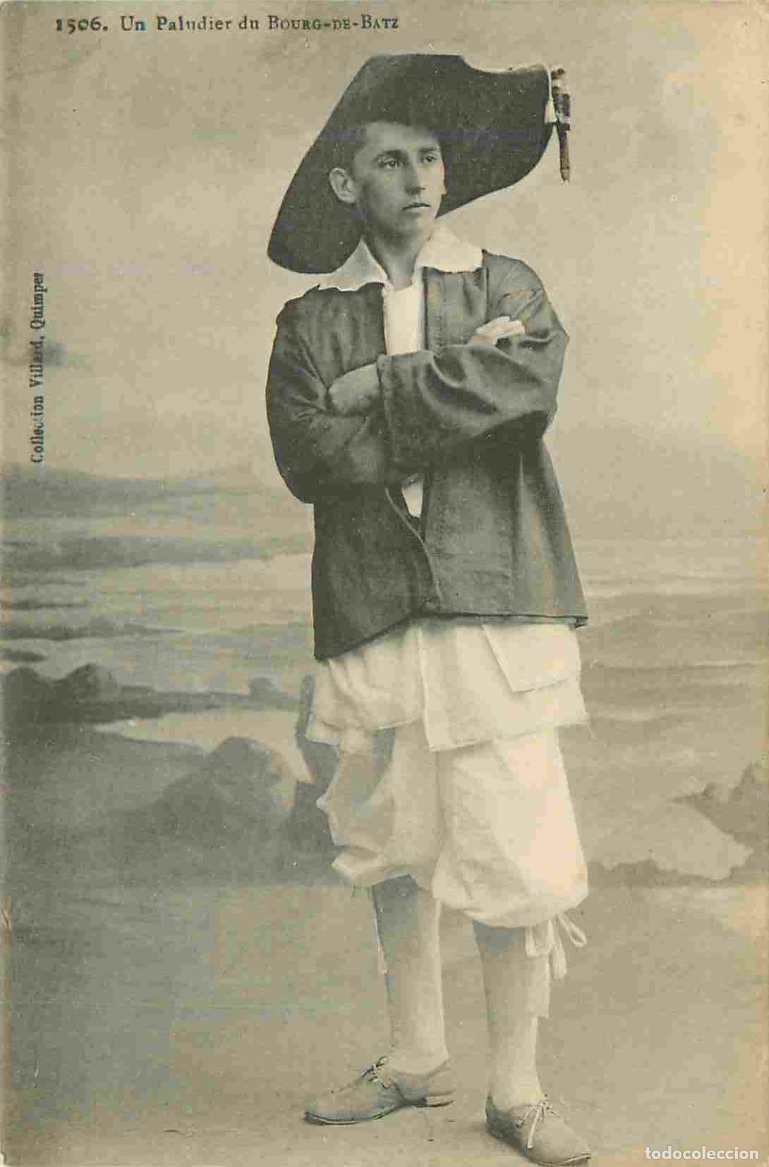 Cartes Postales: Carte Postale Ancienne - 44 - Batz-sur-mer - Un paludier du bourg-de-batz - Anim&eacute;e - Folklore Sc&egrave;nes