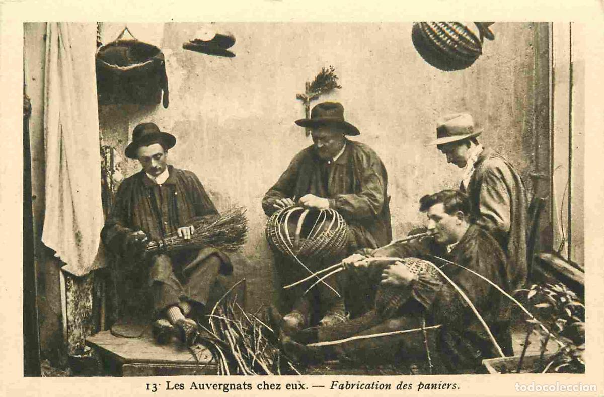 Postais: Carte Postale Ancienne - France - Auvergne - Les auvergnats chez eux - fabrication des paniers - Ani