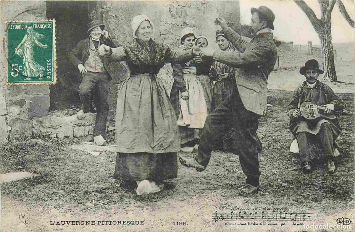 Postais: Carte Postale Ancienne - France - Auvergne - Bourr&eacute;e en auvergne - Anim&eacute;e - Folklore Sc&egrave;nes et Types