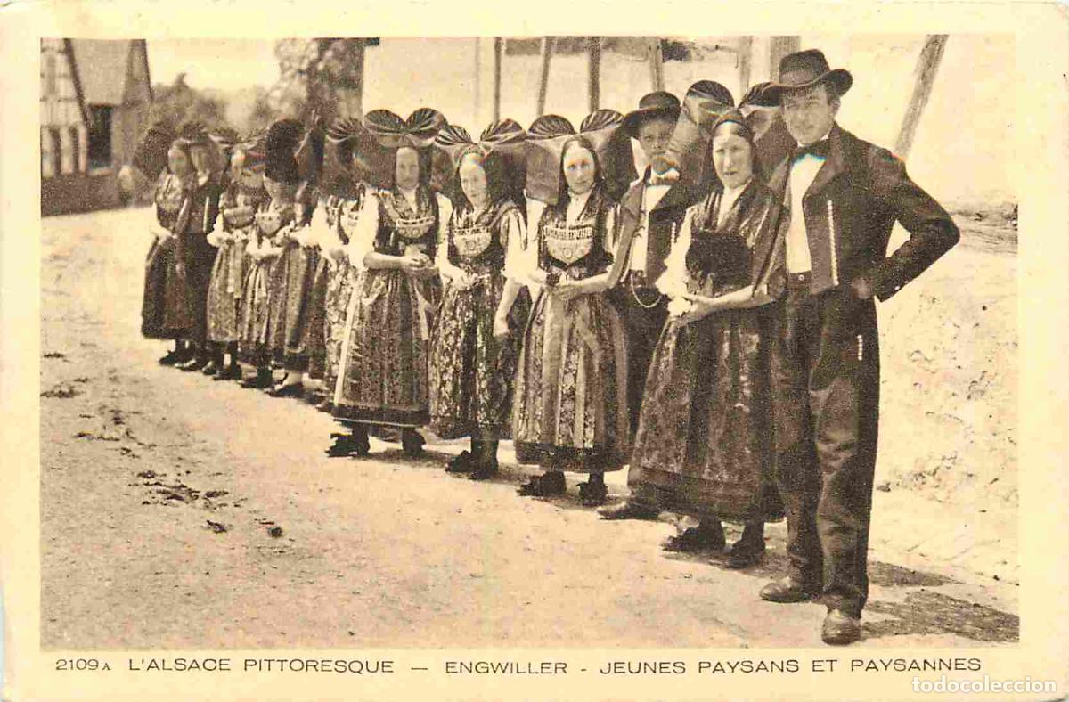 Postkarten: Carte Postale Ancienne - 67 - Engwiller - Jeunes paysans et paysannes - Anim&eacute;e - Folklore Sc&egrave;nes et
