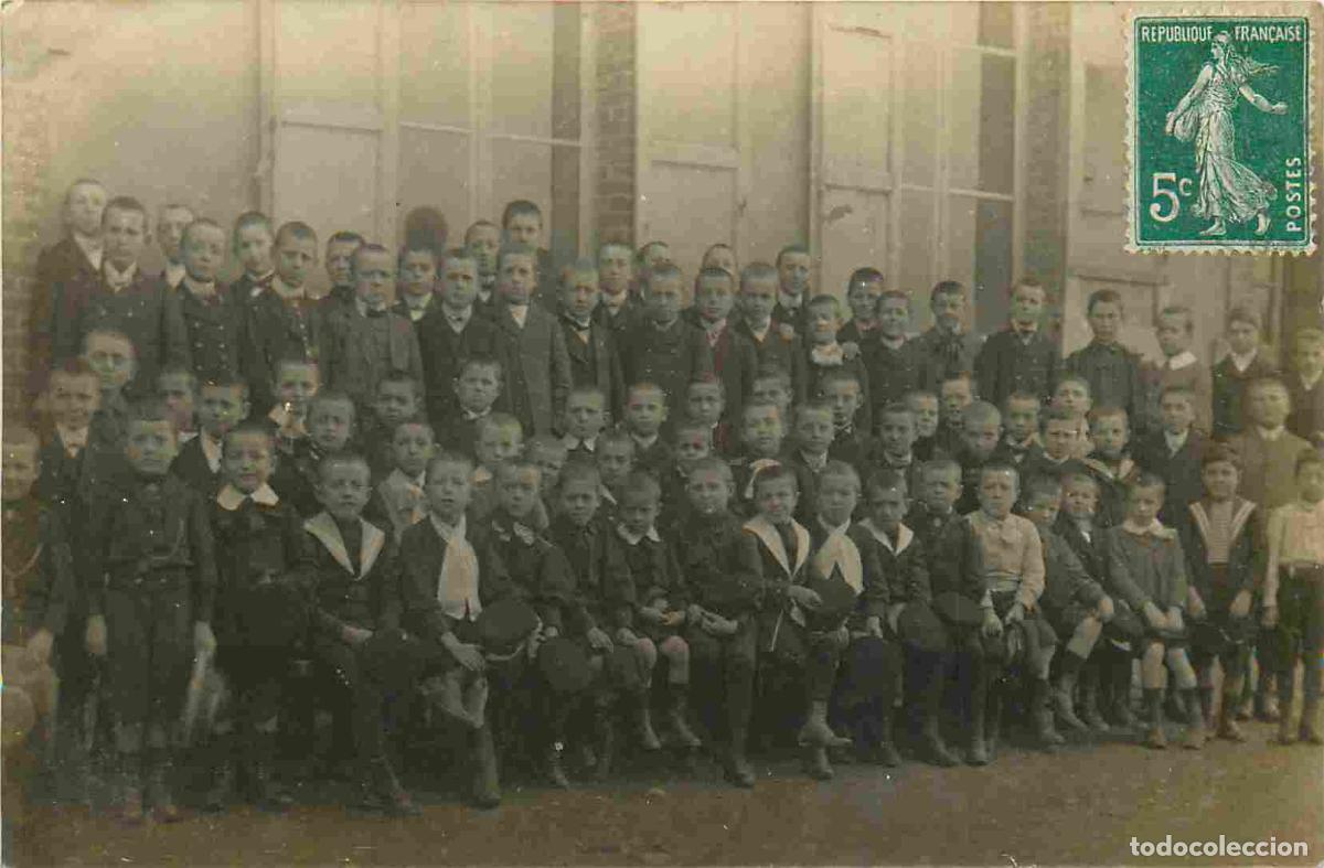 Cartes Postales: Carte Postale Ancienne - 01 - Jassans Riottier - Carte Photo - Photo de Classe - Enfants - CPA - Obl