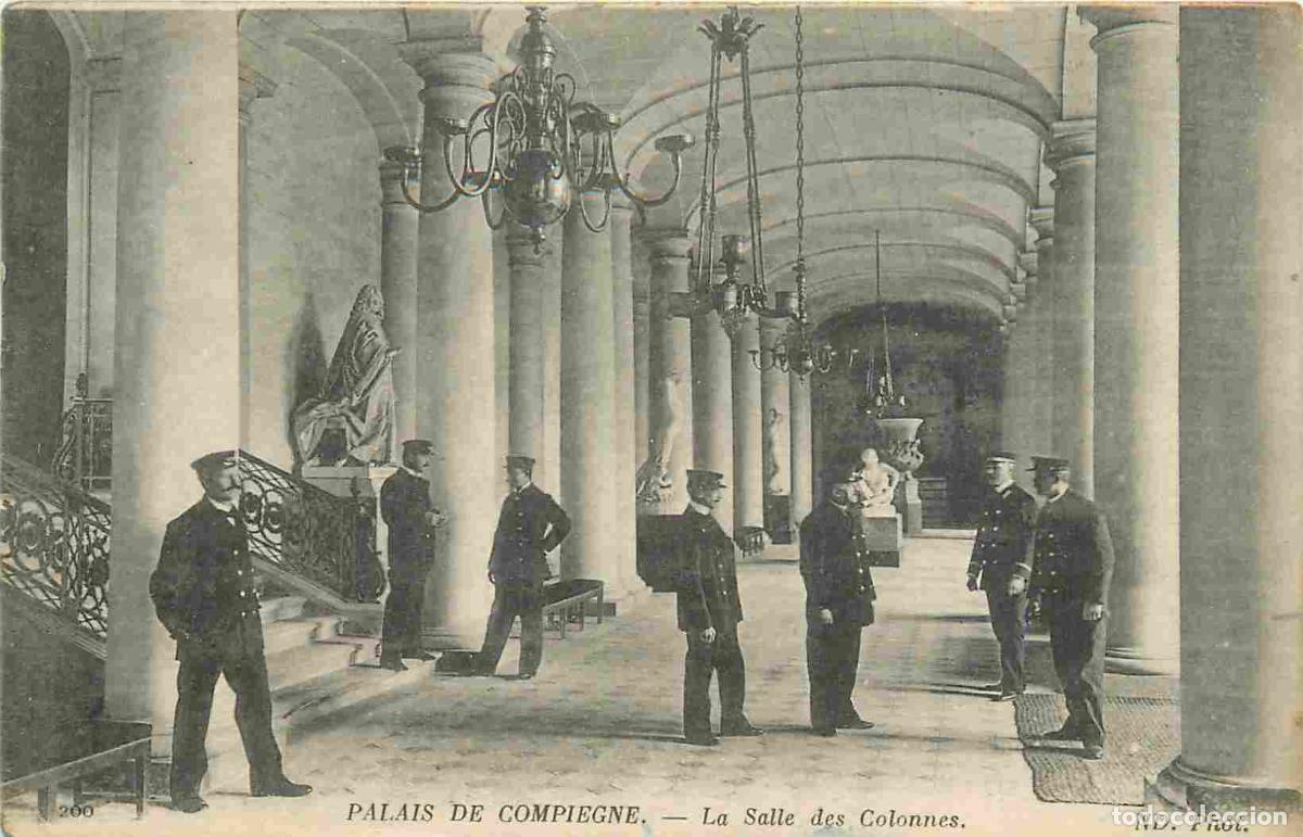 Postcards: Carte Postale Ancienne - 60 - Compiegne - Palais de Compi&egrave;gne - La salle des colonnes - Anim&eacute;e - CPA