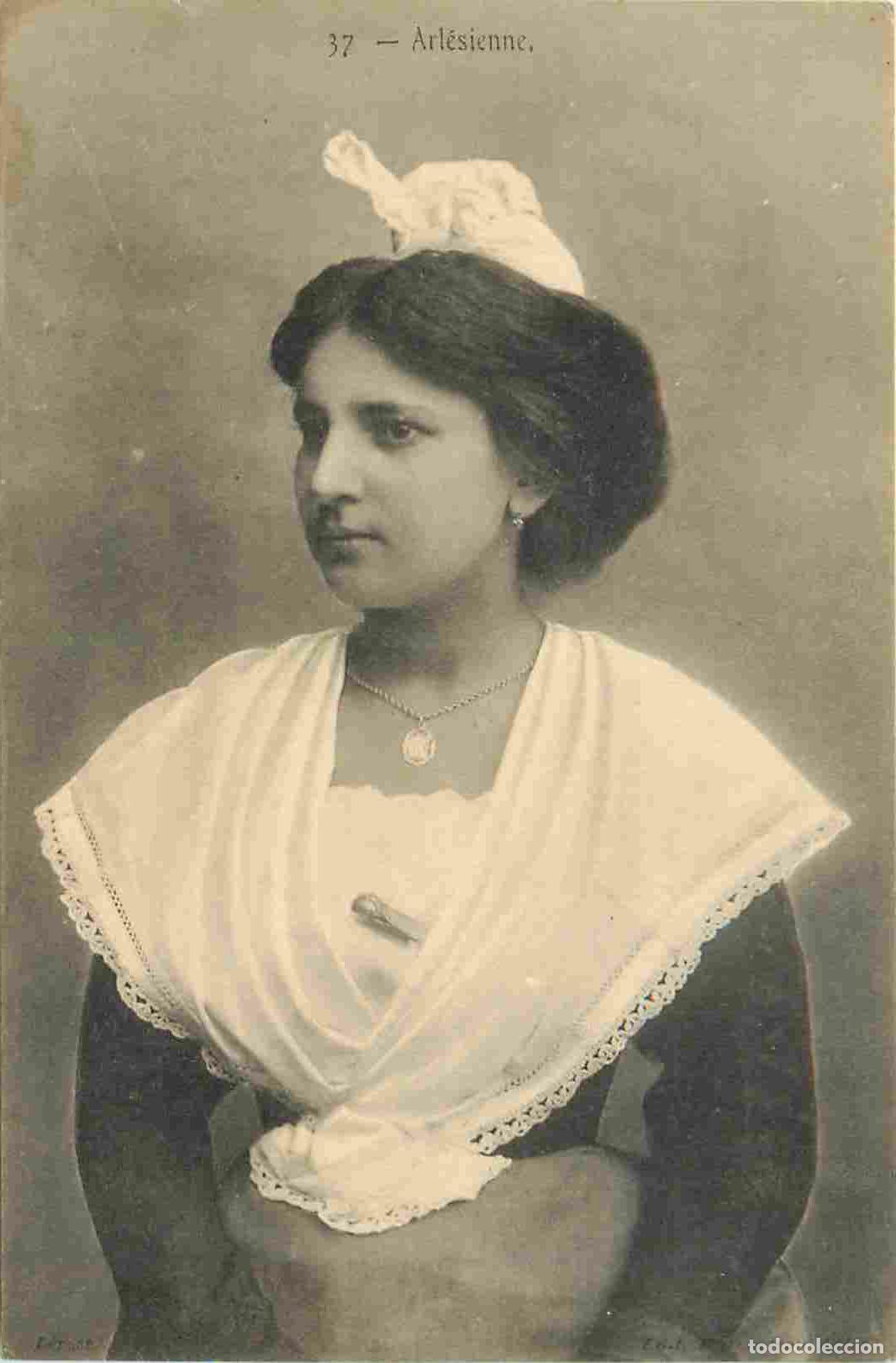 Postcards: Carte Postale Ancienne - 13 - Arles - Arl&eacute;sienne - Anim&eacute;e - Folklore Sc&egrave;nes et Types - CPA - Oblit&eacute;r