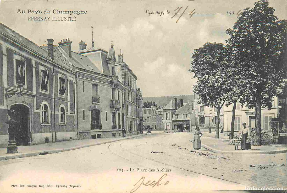 Postales: Carte Postale Ancienne - 51 - Epernay - La place des archers - Anim&eacute;e - CPA - Oblit&eacute;ration de 1904 -