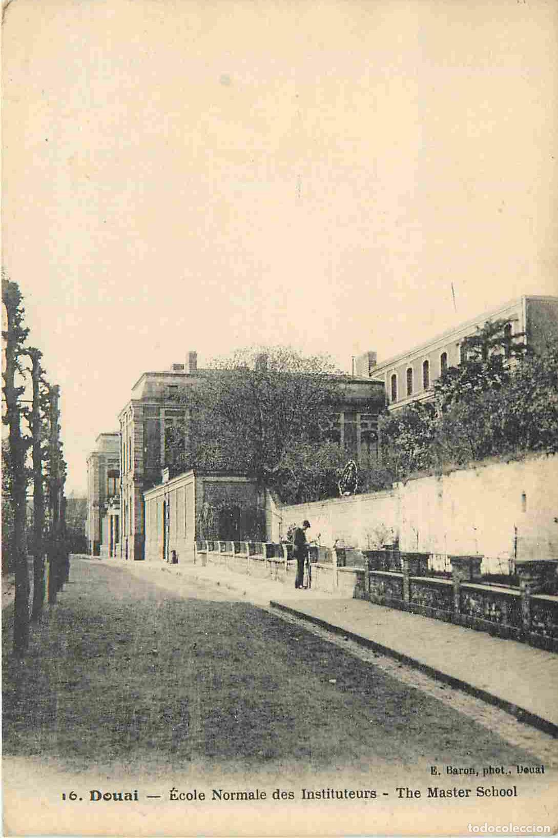 Postcards: Carte Postale Ancienne - 59 - Douai - &Eacute;cole normale des instituteurs the master school - Anim&eacute;e - CP