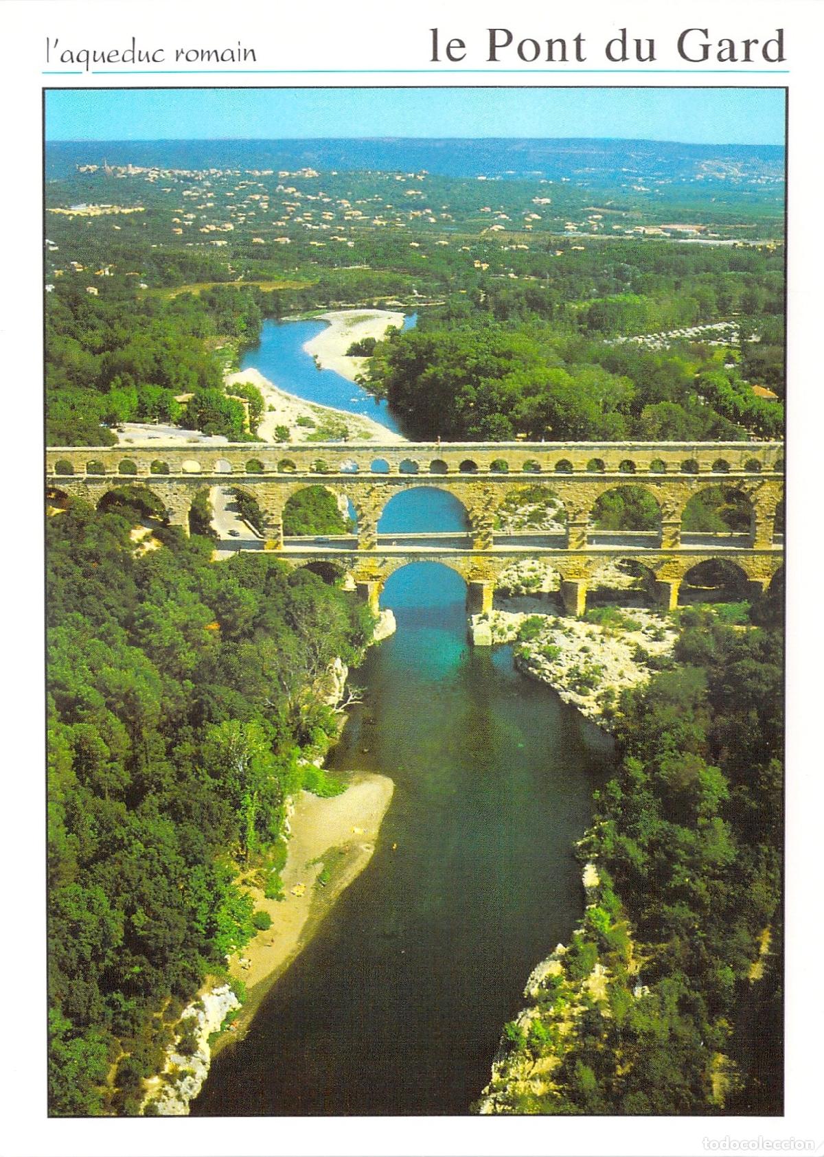 Postales: Postal del Acueducto Romano Pont du Gard en el Sur de Francia