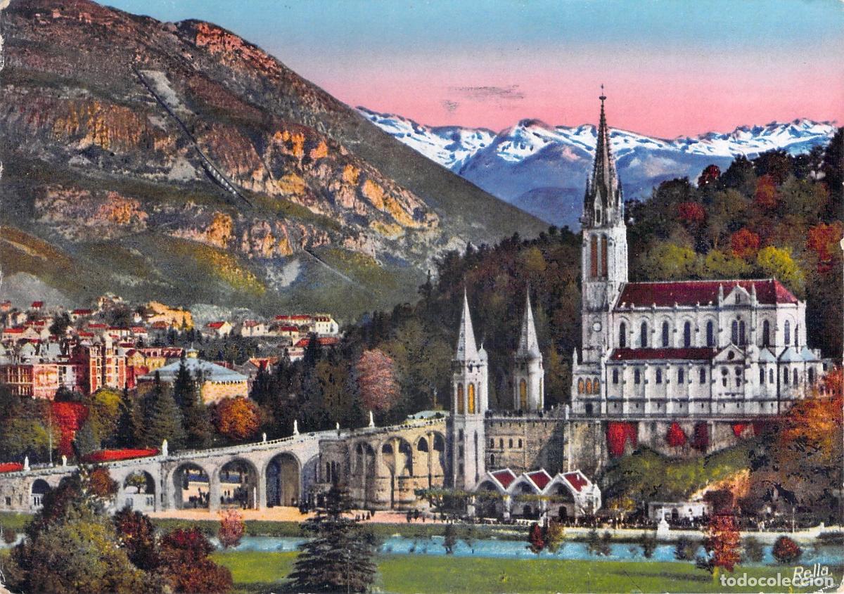 Postkarten: Postal de la Bas&iacute;lica de Lourdes, Francia - Paisaje de los Pirineos