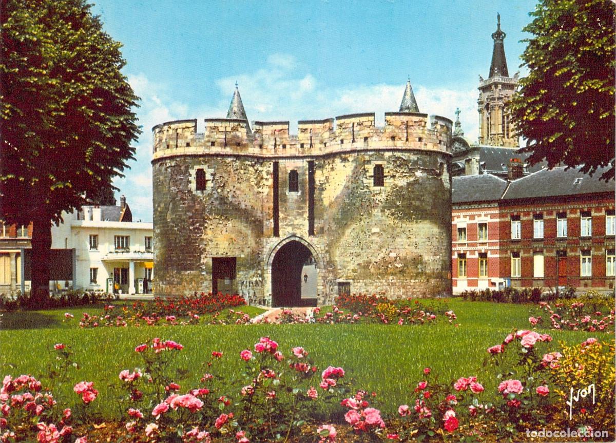 Cartoline: Postal de la Porte de Paris en Cambrai, Francia