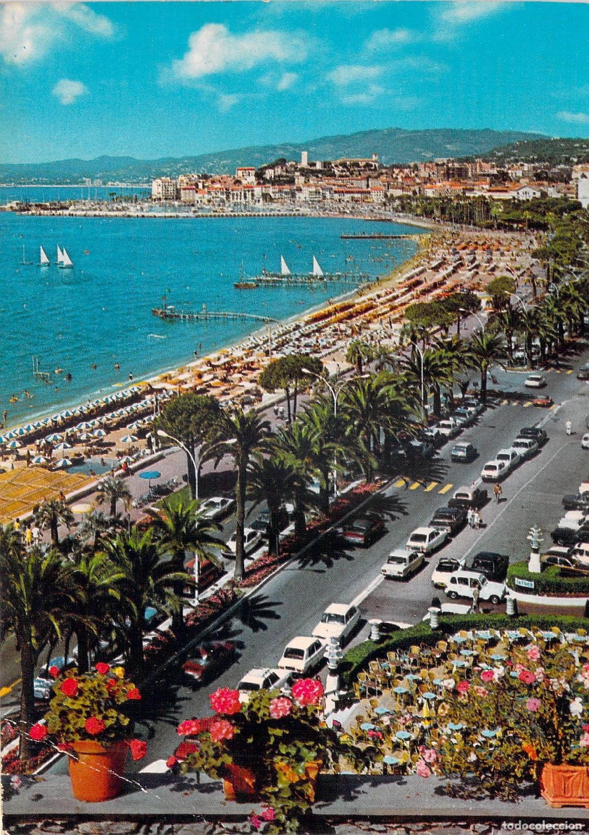 Cartoline: Postal de Cannes: Paseo de la Croisette y Le Suquet, Francia