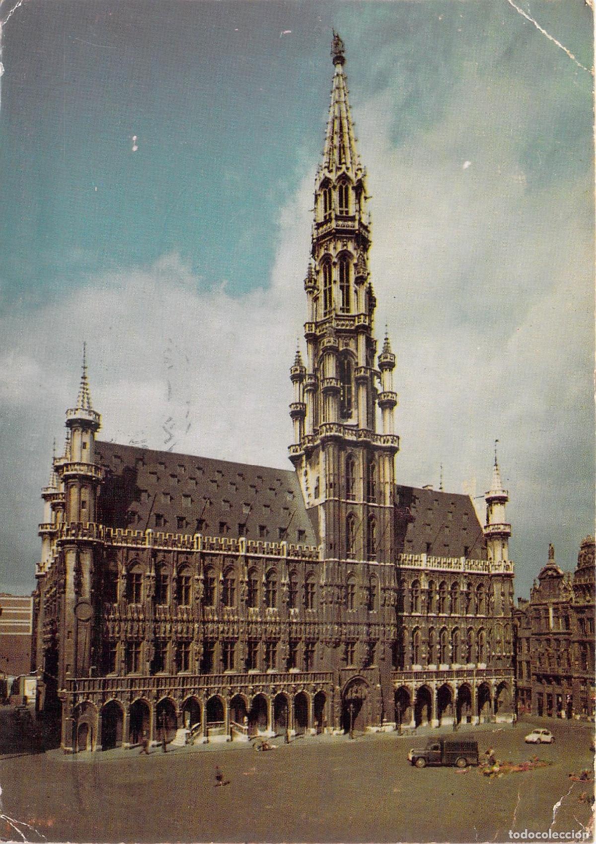 Cartoline: Postal de Bruselas: El Ayuntamiento (H&ocirc;tel de Ville) en la Grand Place