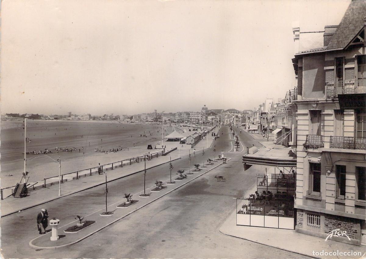 Postales: Postal de Les Sables-d'Olonne, Vista de los Muelles y la Playa