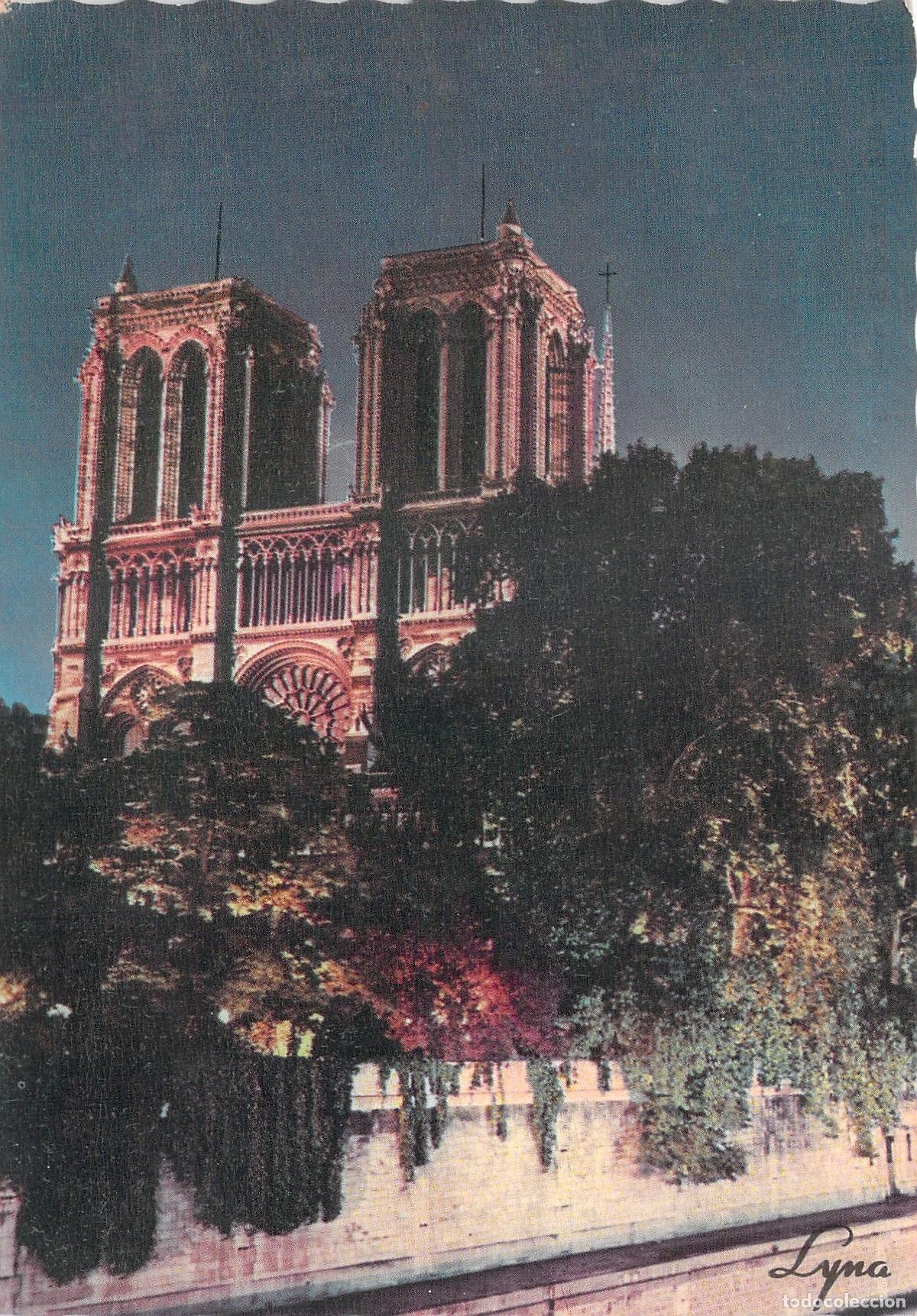 Postales: Postal de la Catedral de Notre-Dame de Par&iacute;s de Noche