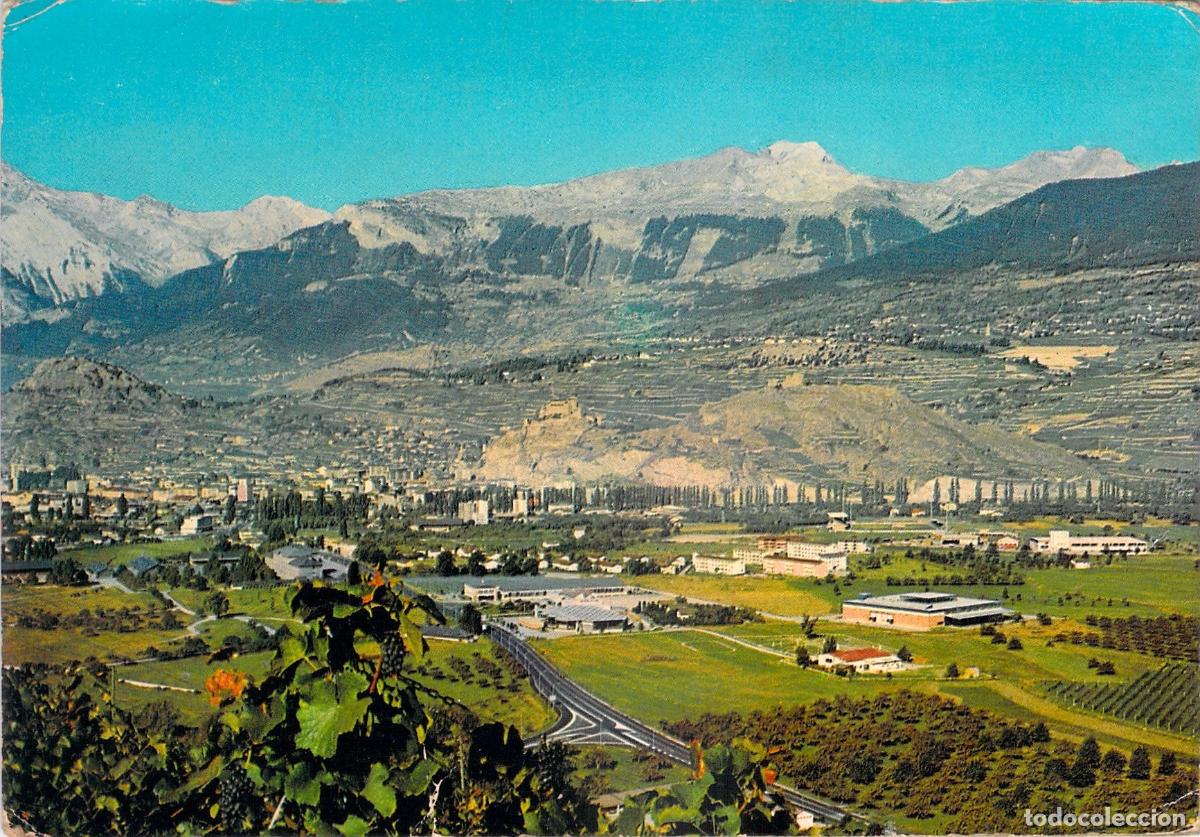Postcards: Postal de Sion, Valais, Suiza - Vista Panor&aacute;mica con Monta&ntilde;as y Vi&ntilde;edos
