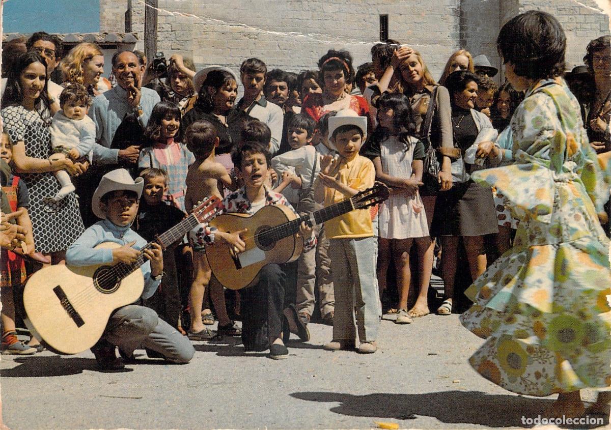 Postkarten: Postal de Cantos y Danzas Gitanas en Saintes-Maries-de-la-Mer