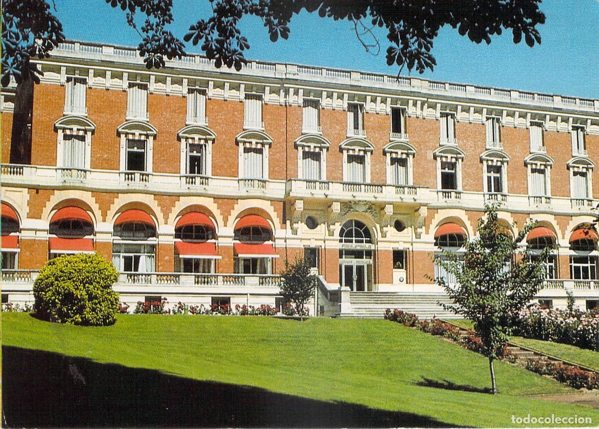 Postales: Postal del H&ocirc;tel Royal en Maisons-Laffitte, Francia