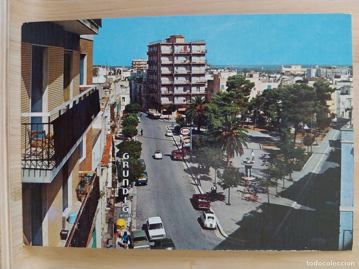 Postales: GIOIA DEL COLLE PIAZZA XX SETTEMBRE ED FOTO COLOR KODAK 68 SC ORIGINAL ANIMADA COCHES CLASICOS