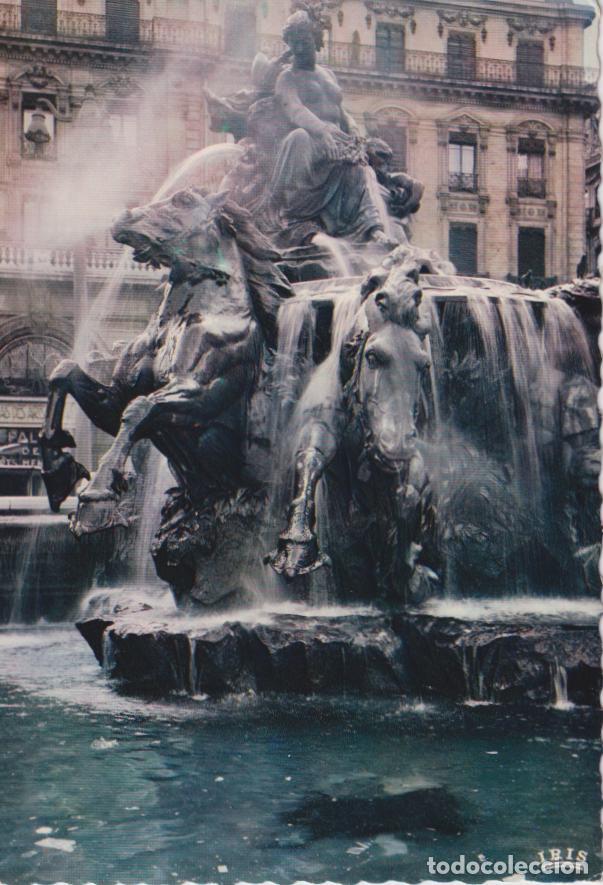 Postales: FRANCIA, LYON, FONTAINE BARTHOLDI, PLACE DES TERREAUX &ndash; ED.TROLLIET 2031 &ndash; S/C