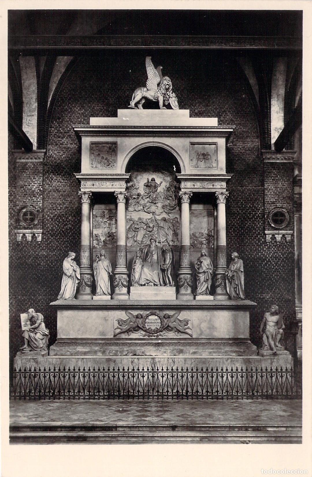 Postales: Postal de Venecia: Monumento a Tiziano en Bas&iacute;lica dei Frari